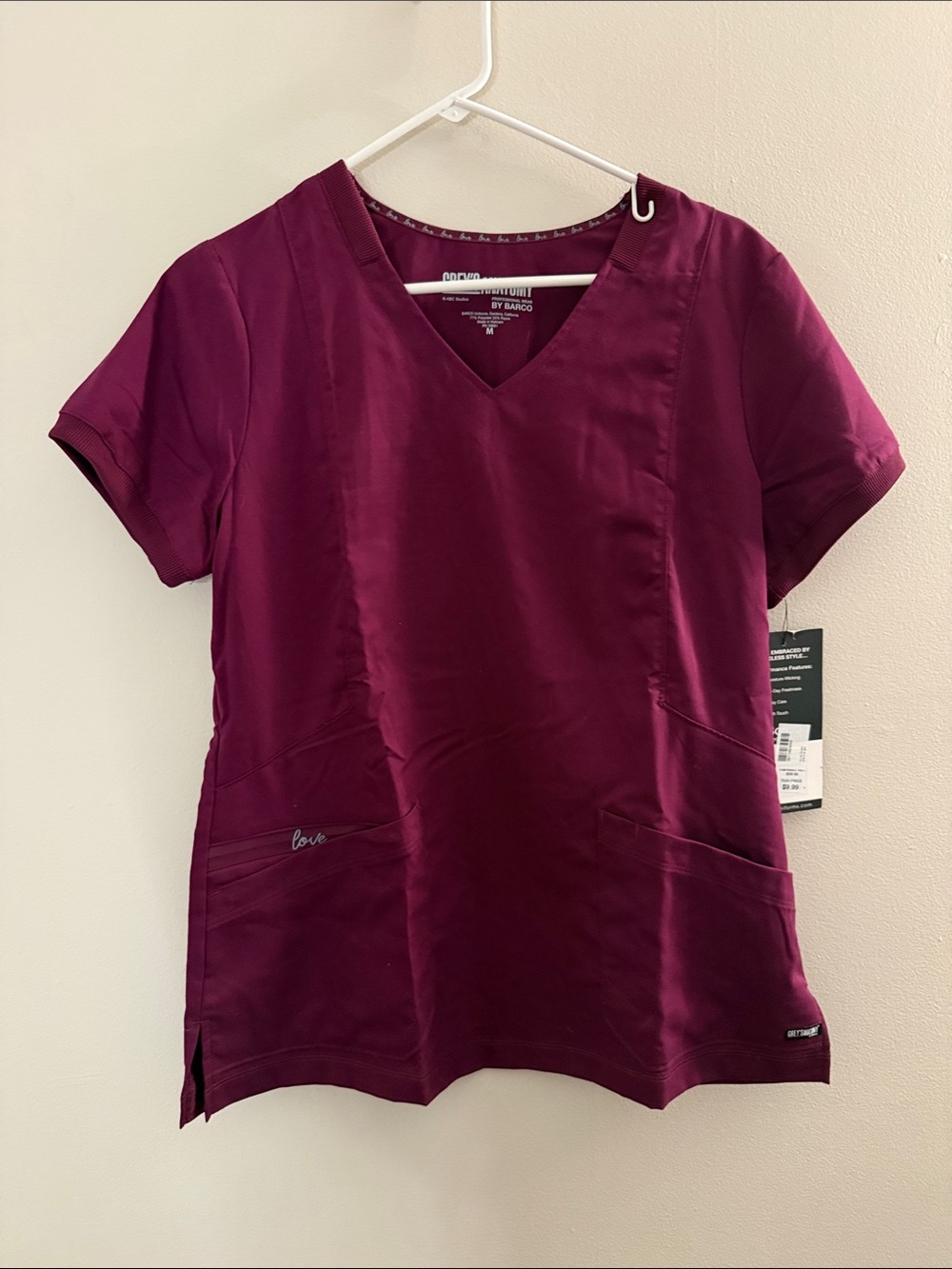 Cherokee Short Sleeve V-Neck Scrub Top in Burgundy